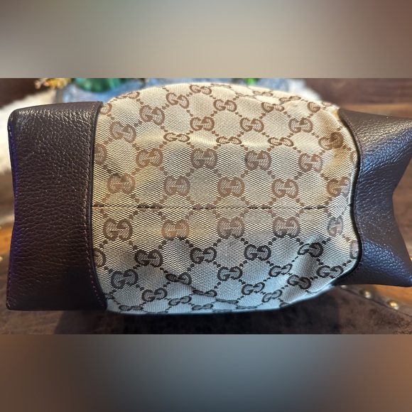 Auth Gucci GG Canvas Tote Shoulder Bag Brown/Goldtone Canvas/Leather - Picture 10 of 17